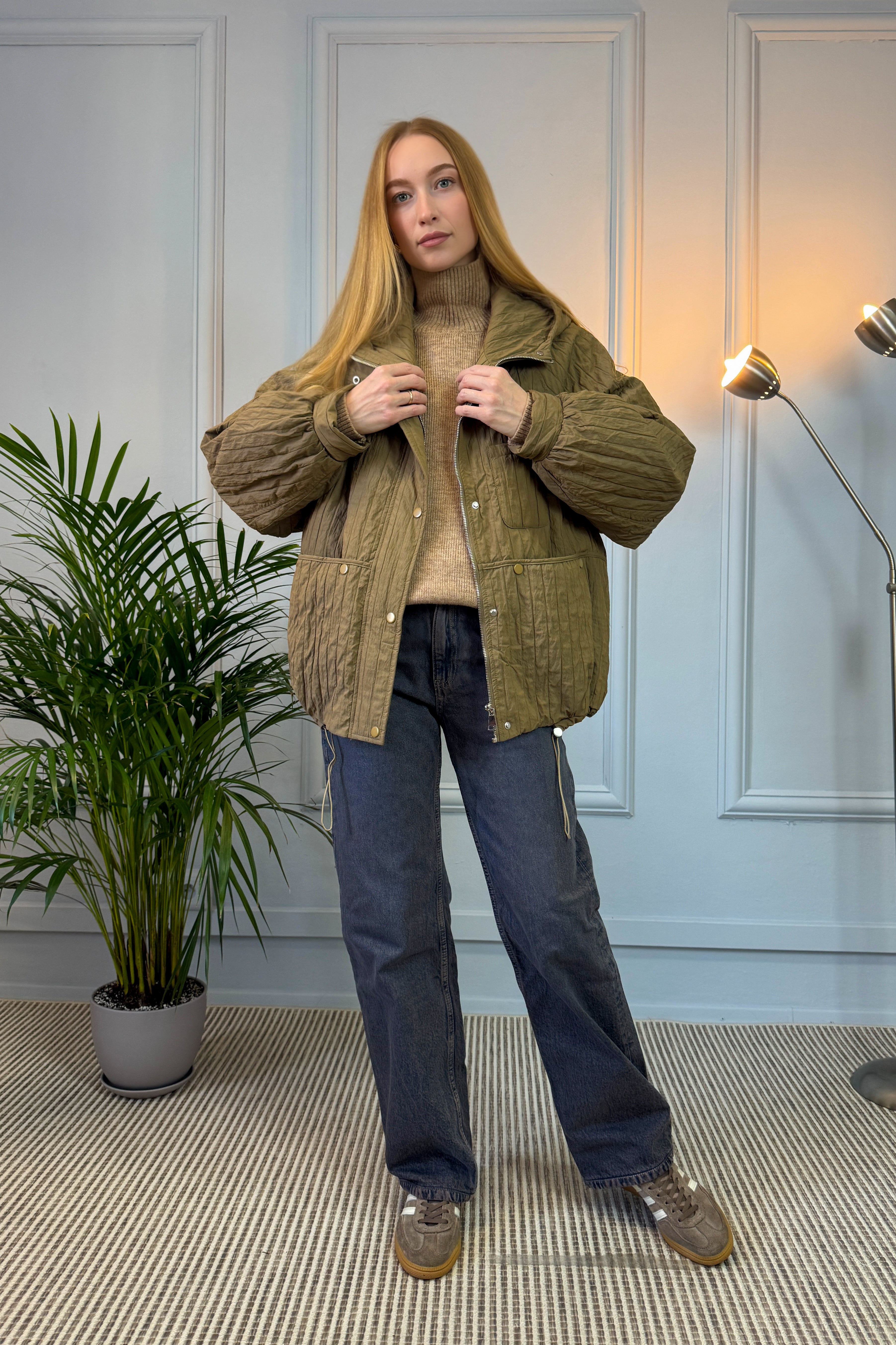 Pikowana kurtka w kolorze khaki