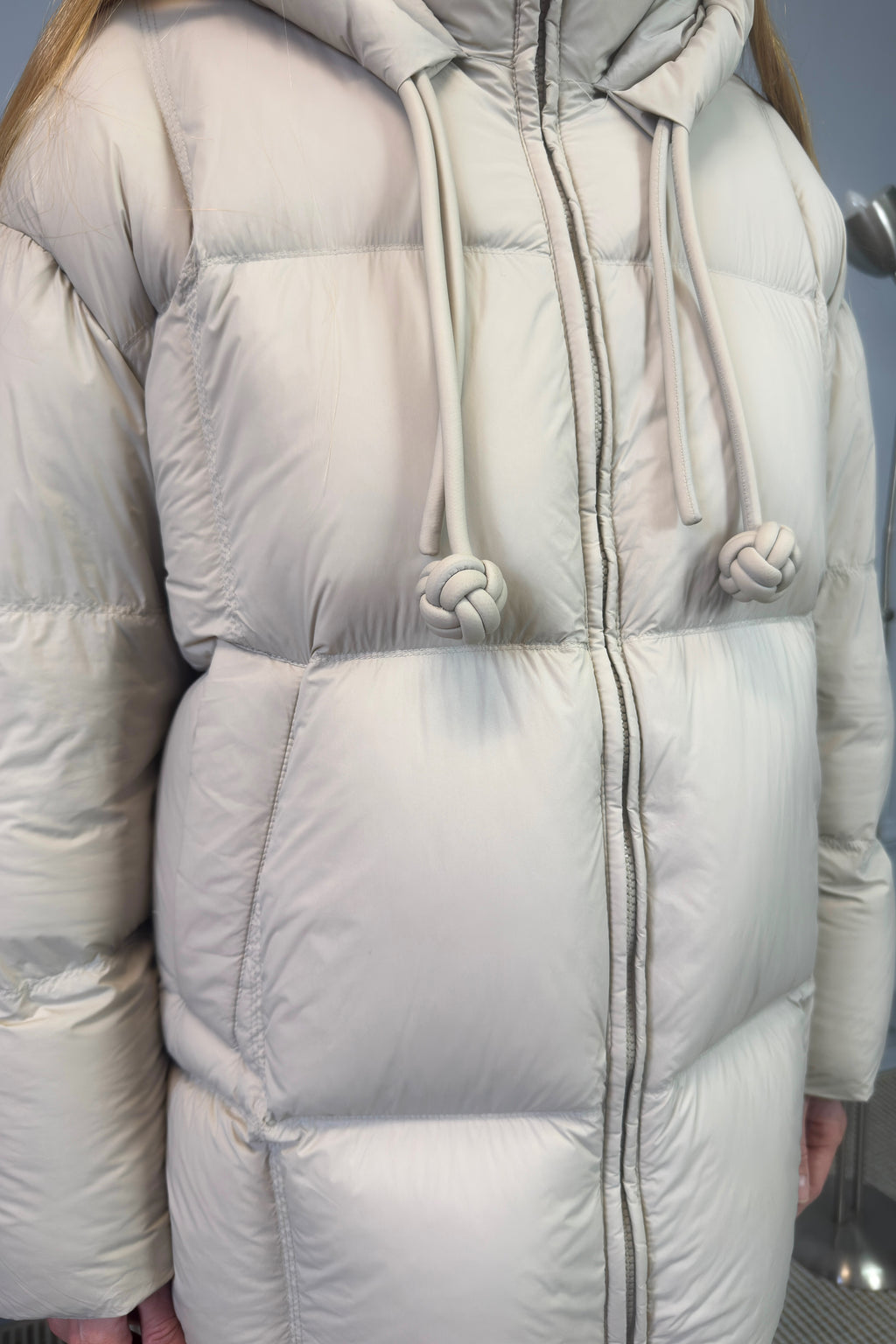 Pikowana kurtka zimowa w kolorze ecru