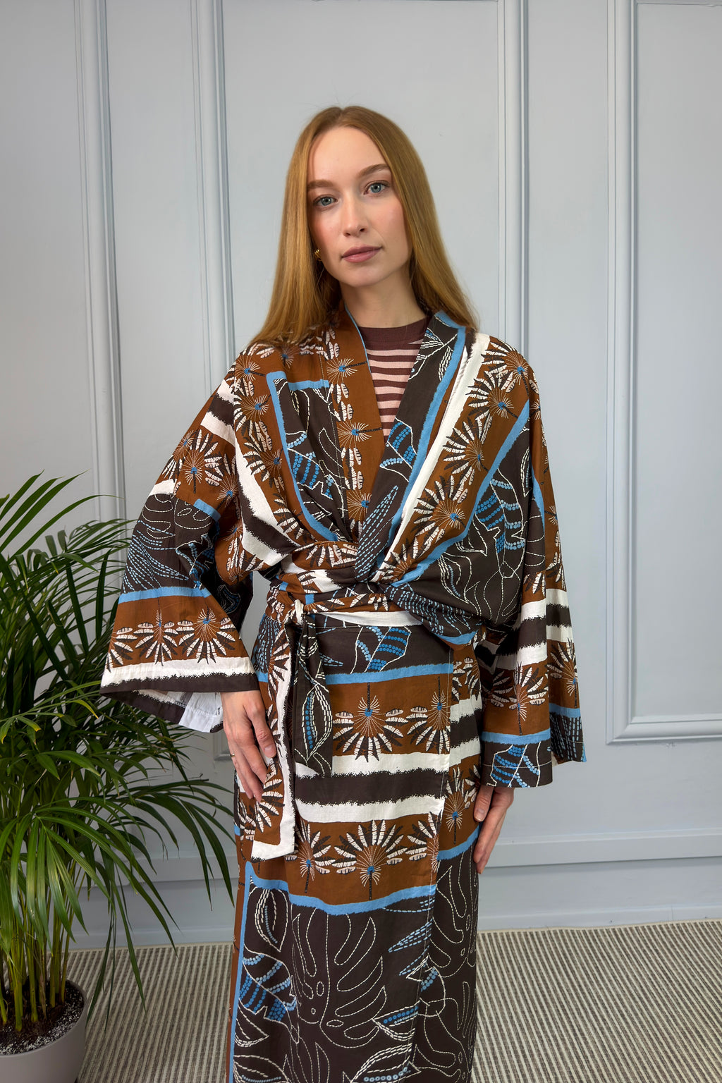 Komplet damski: koszula i spódnica