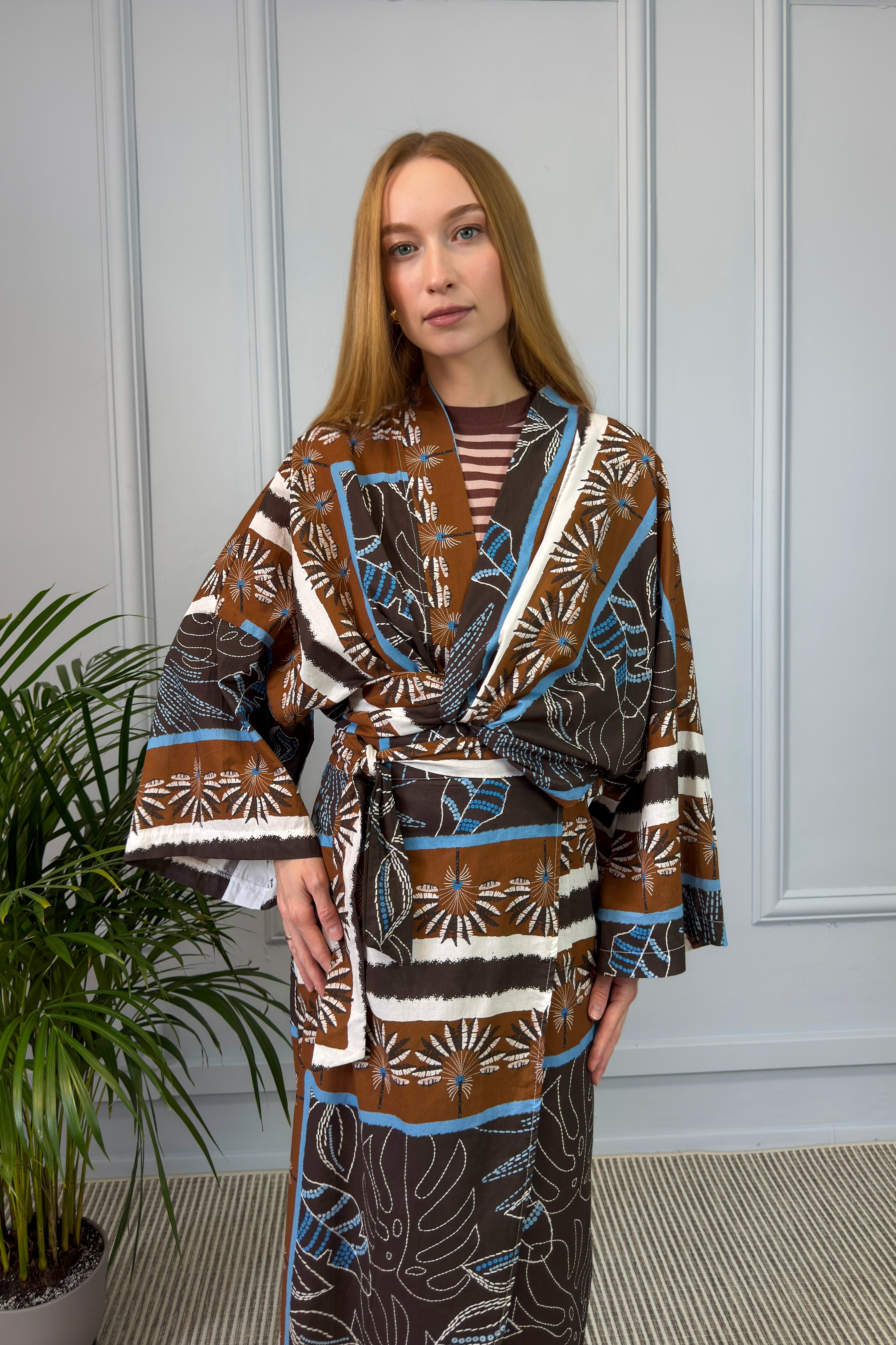 Komplet damski: koszula i spódnica