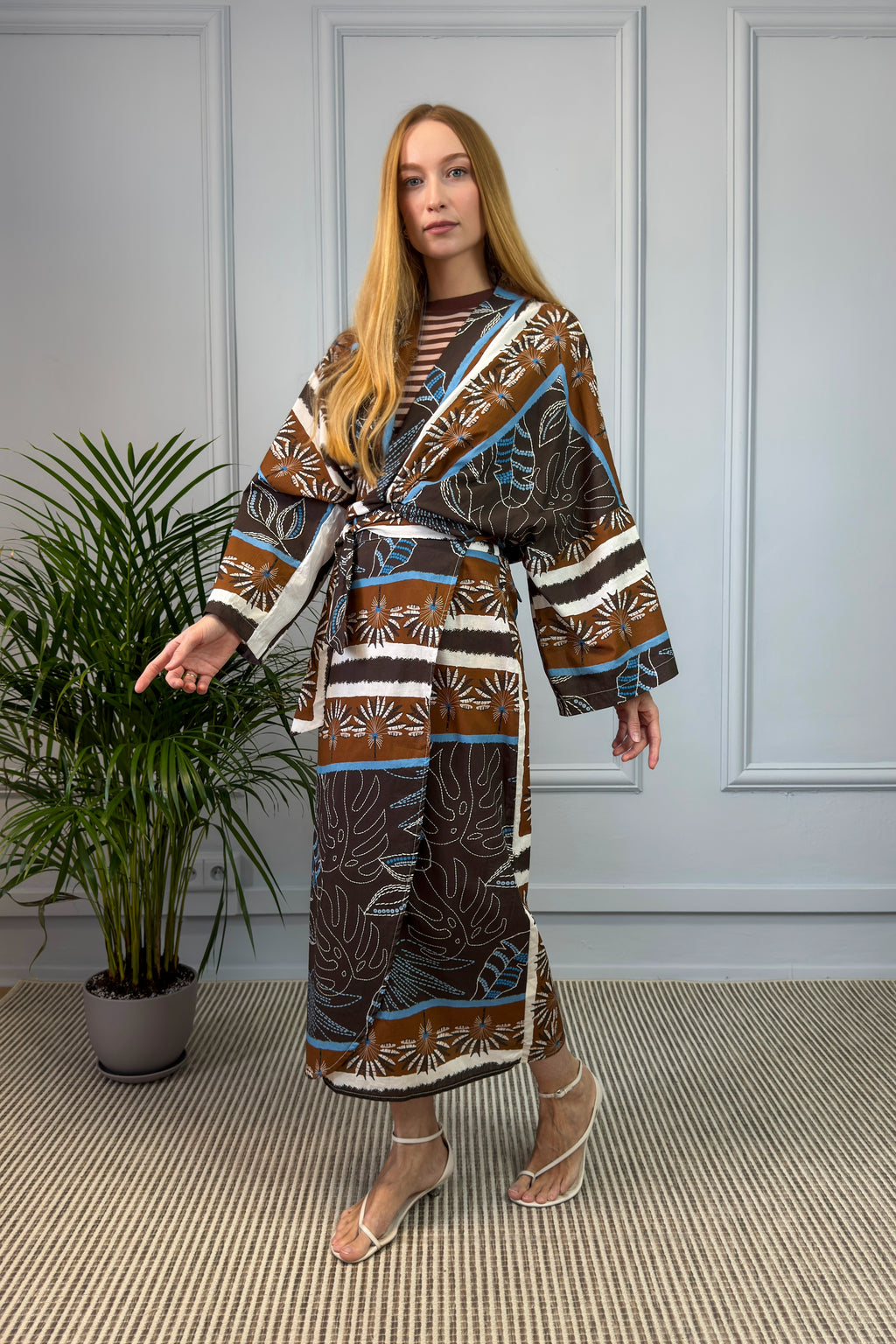 Komplet damski: koszula i spódnica