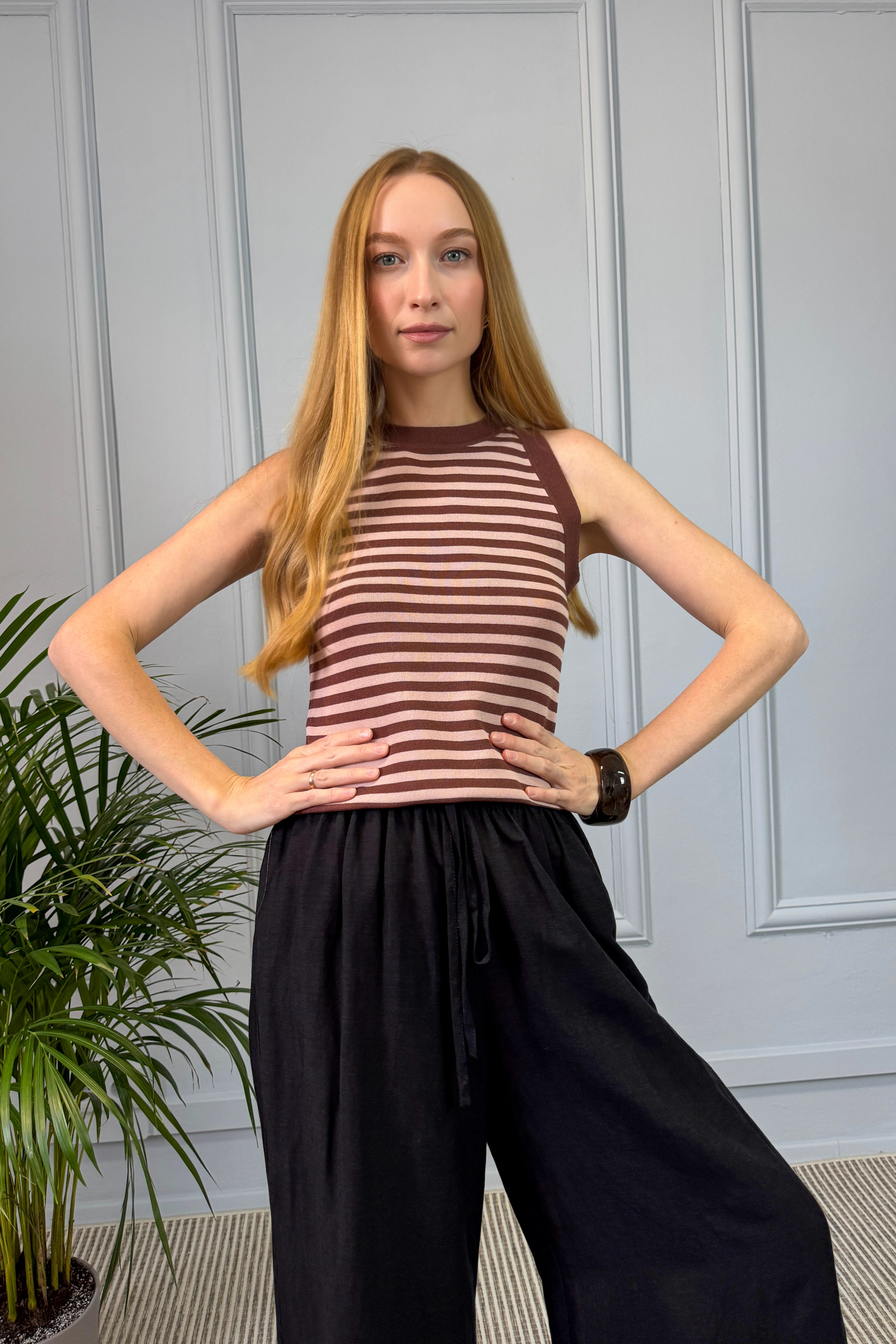 Wiosenny, elegancki top prążkowany