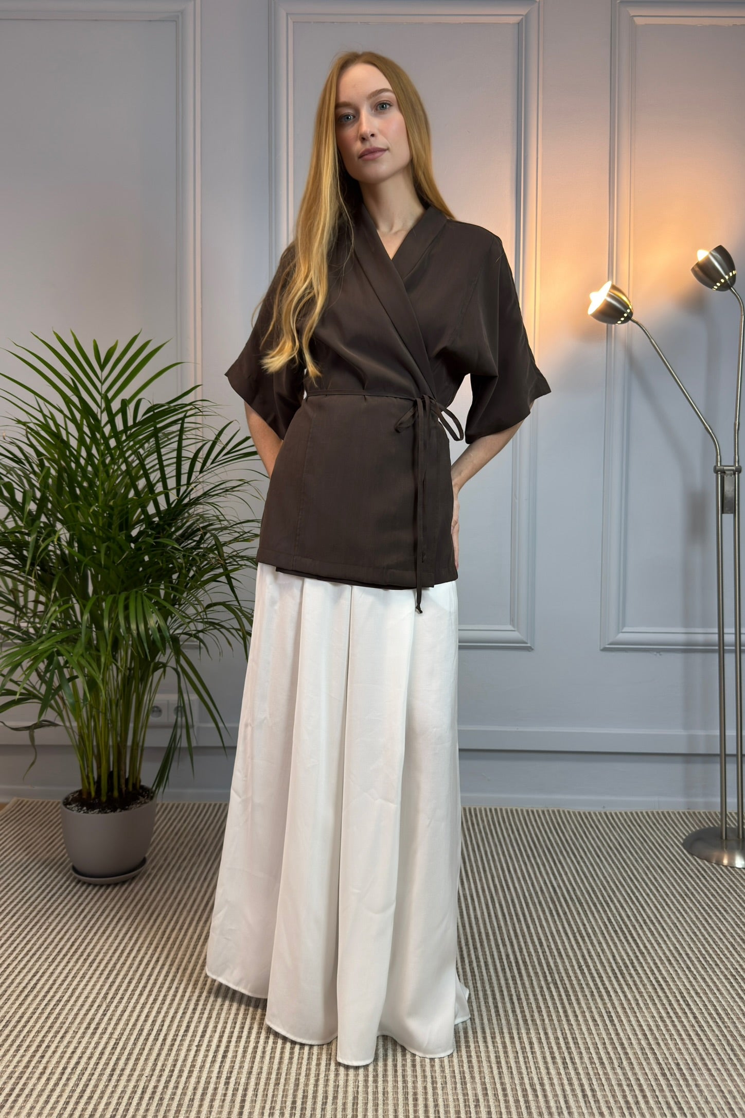 Brązowa bluzka kopertowa