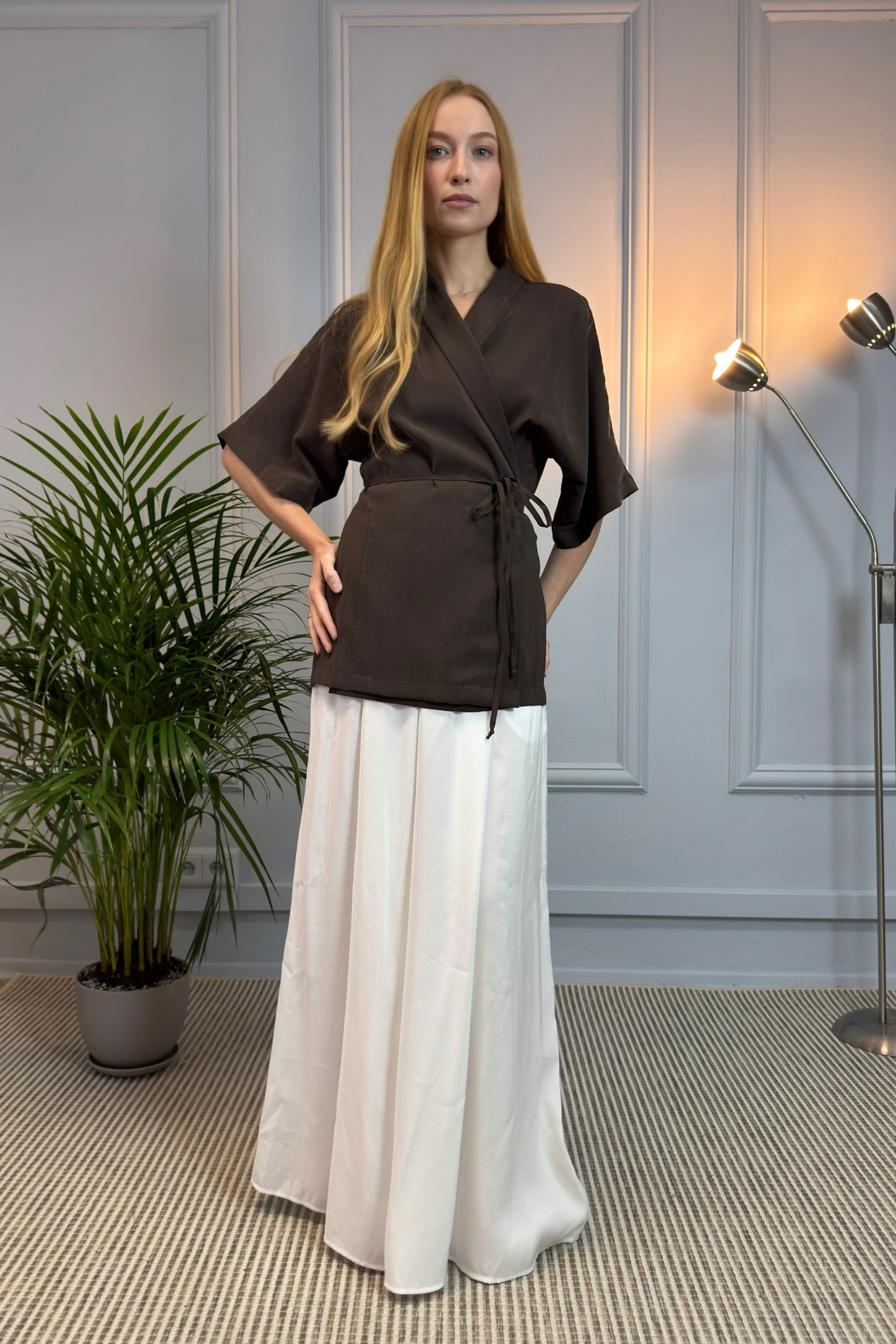 Brązowa bluzka kopertowa