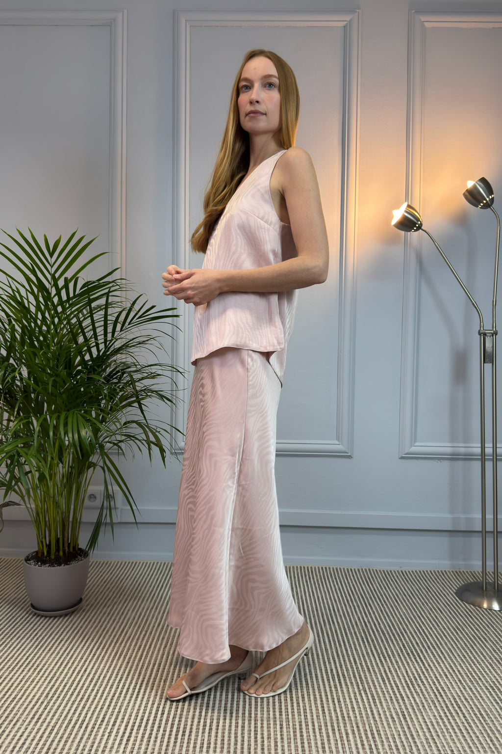 Komplet satynowy: top + spódnica