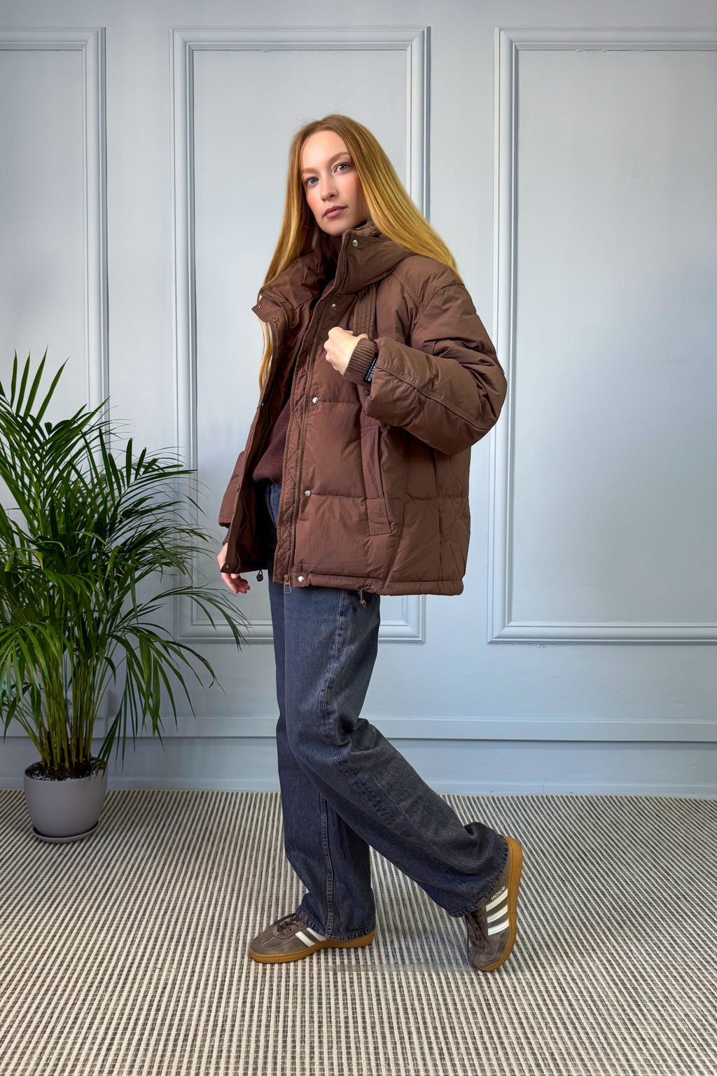 Pikowana kurtka oversize z kapturem – brązowa