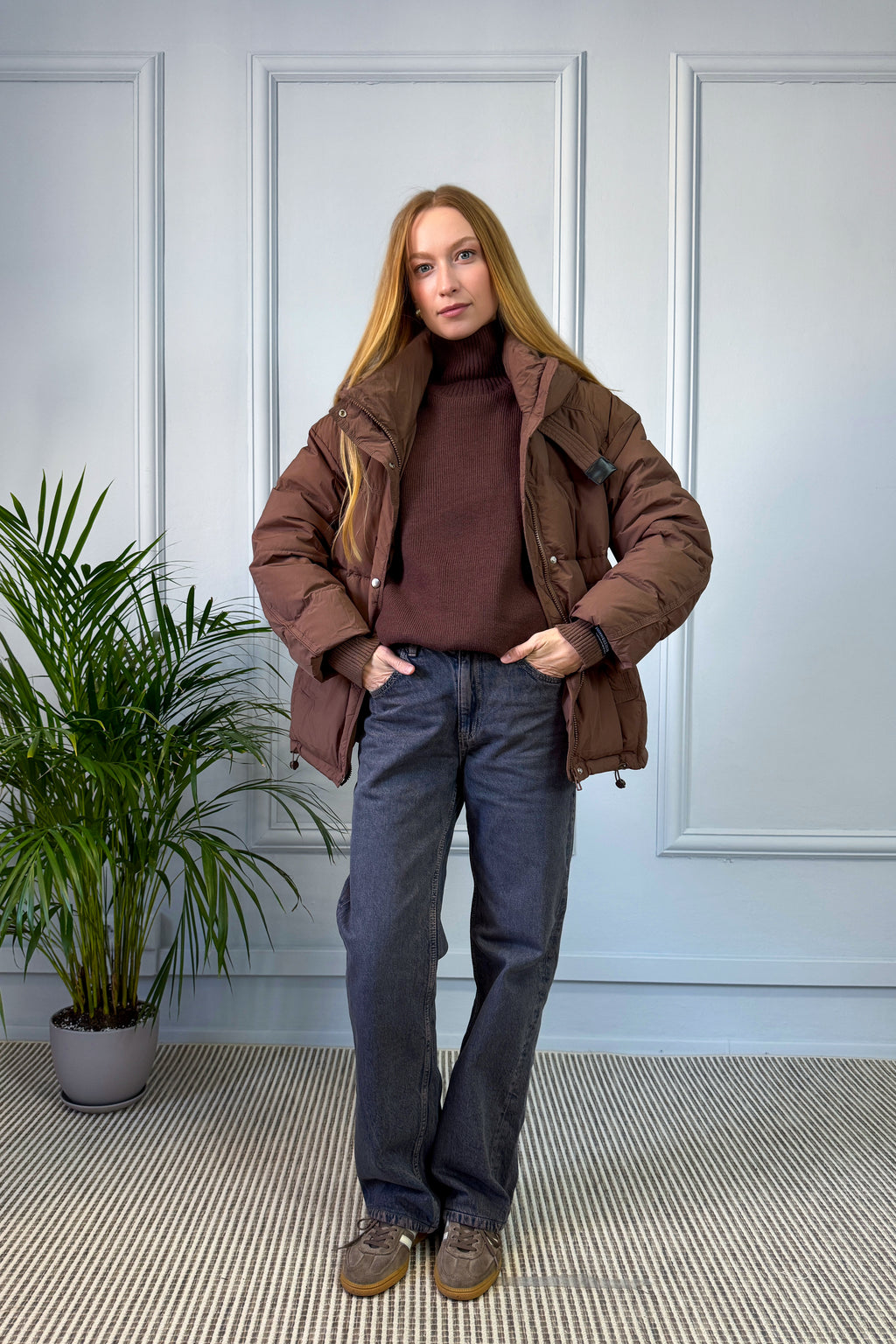 Pikowana kurtka oversize z kapturem – brązowa