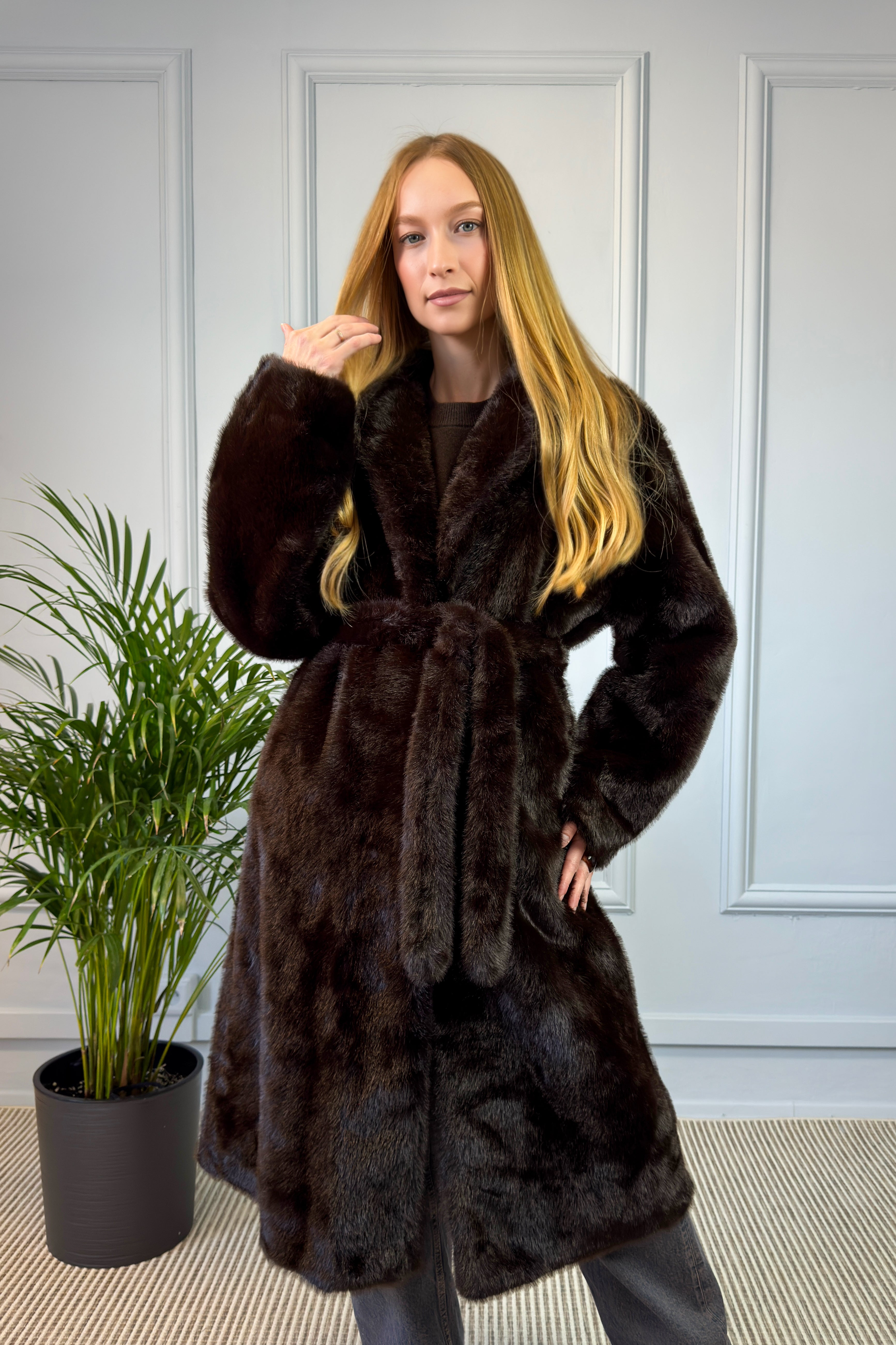 Klasyczne futro sztuczne czekoladowe