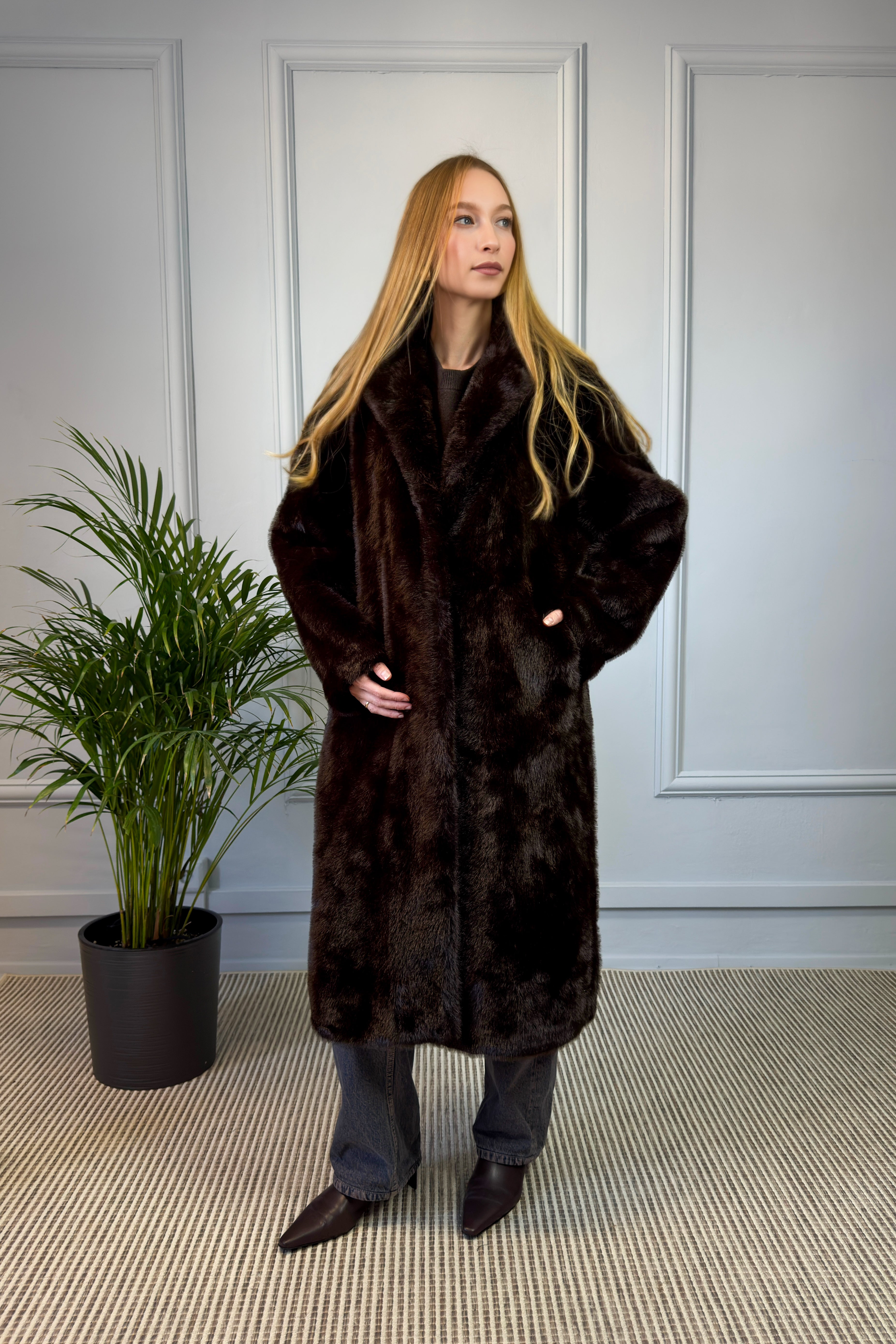 Klasyczne futro sztuczne czekoladowe
