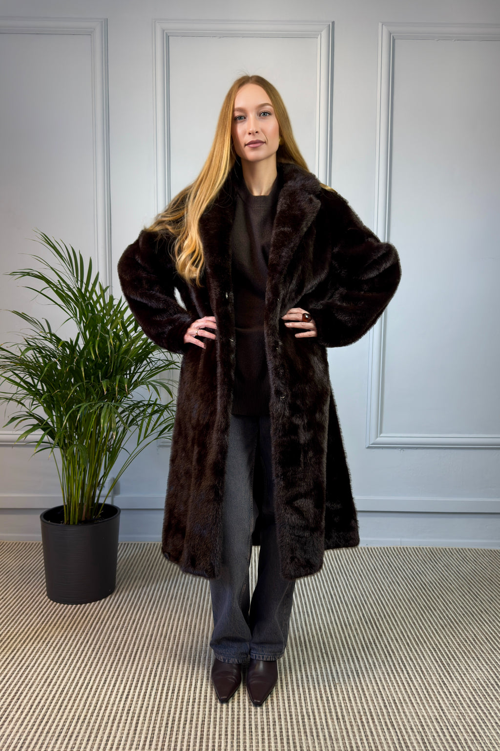 Klasyczne futro sztuczne czekoladowe