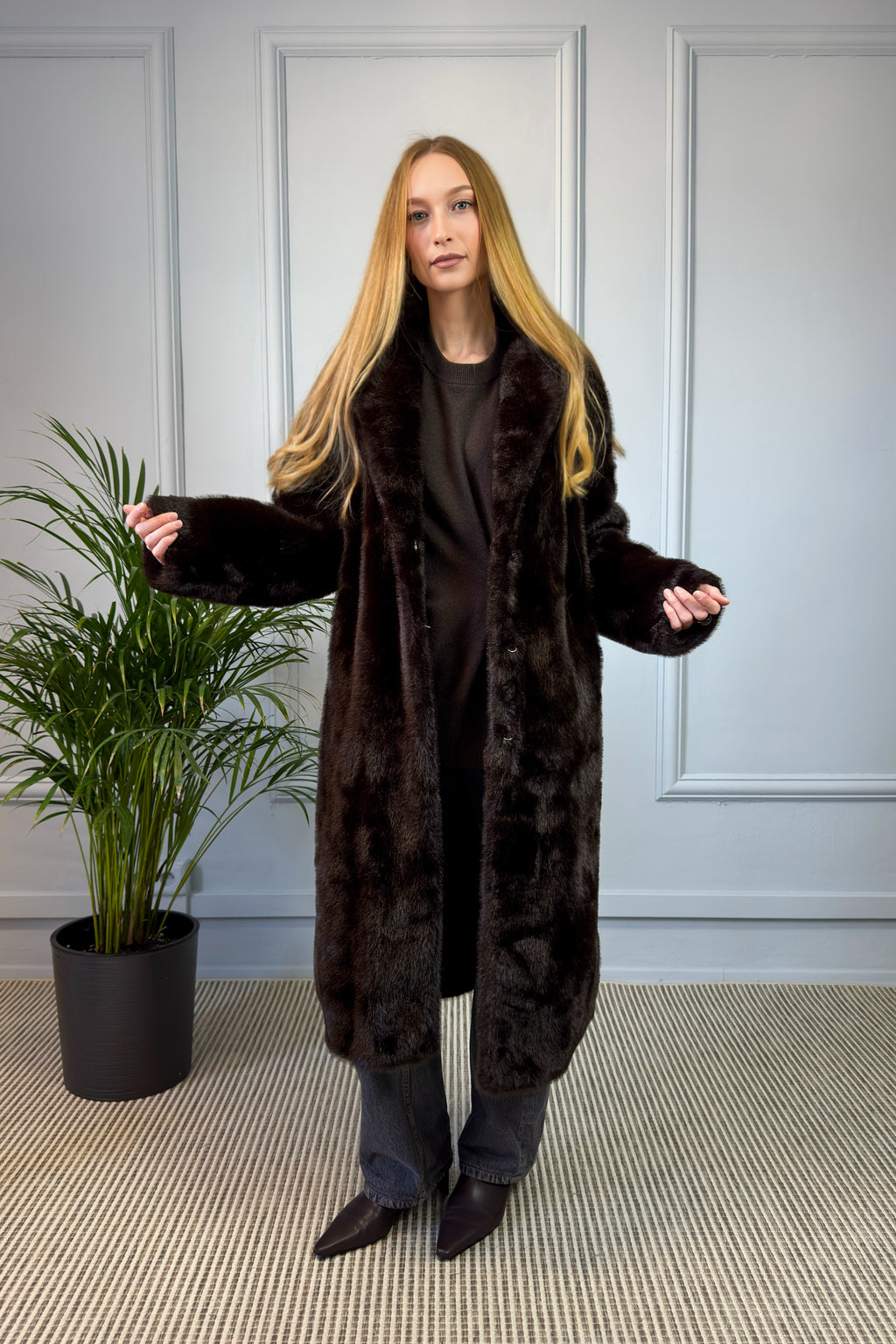 Klasyczne futro sztuczne czekoladowe