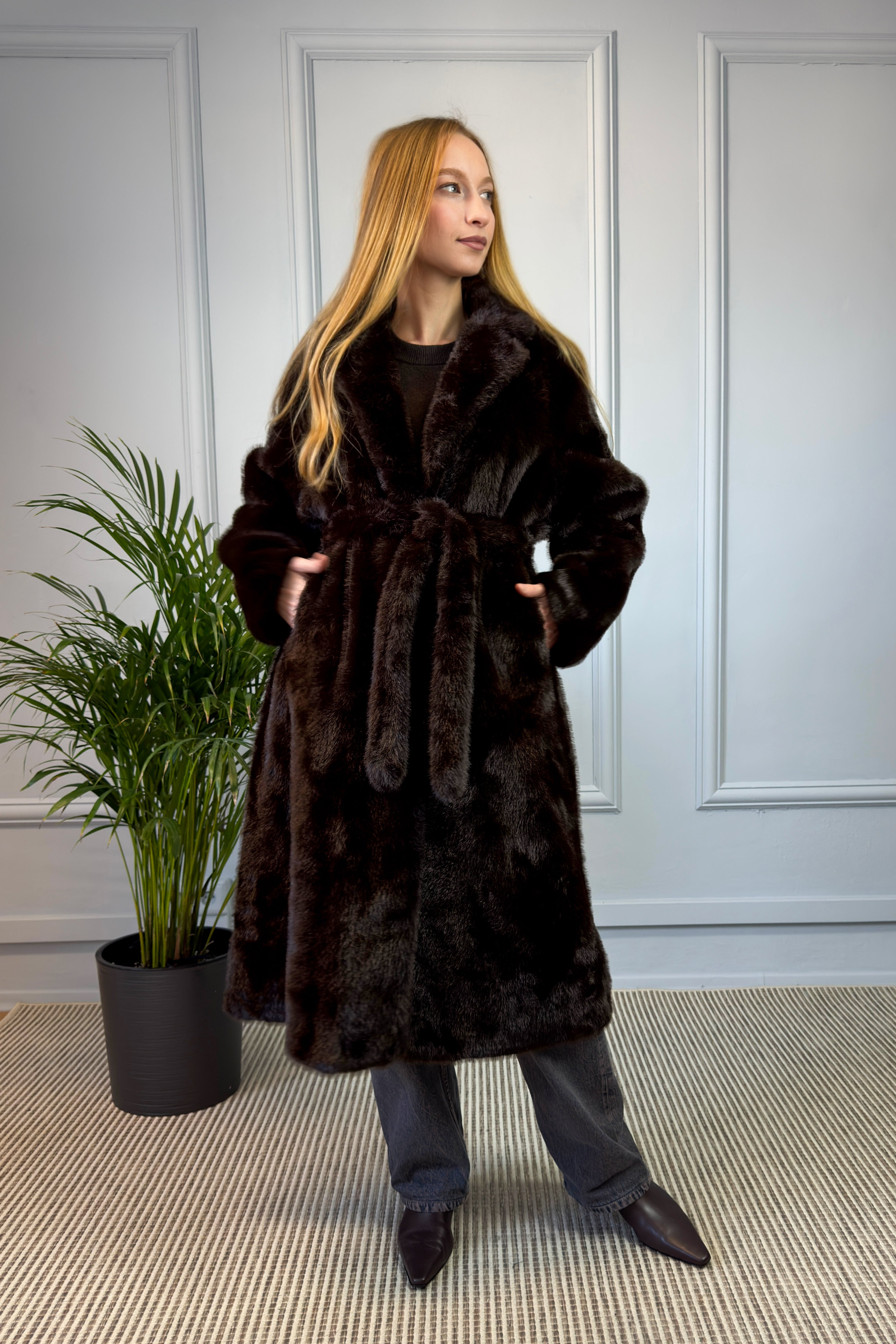 Klasyczne futro sztuczne czekoladowe
