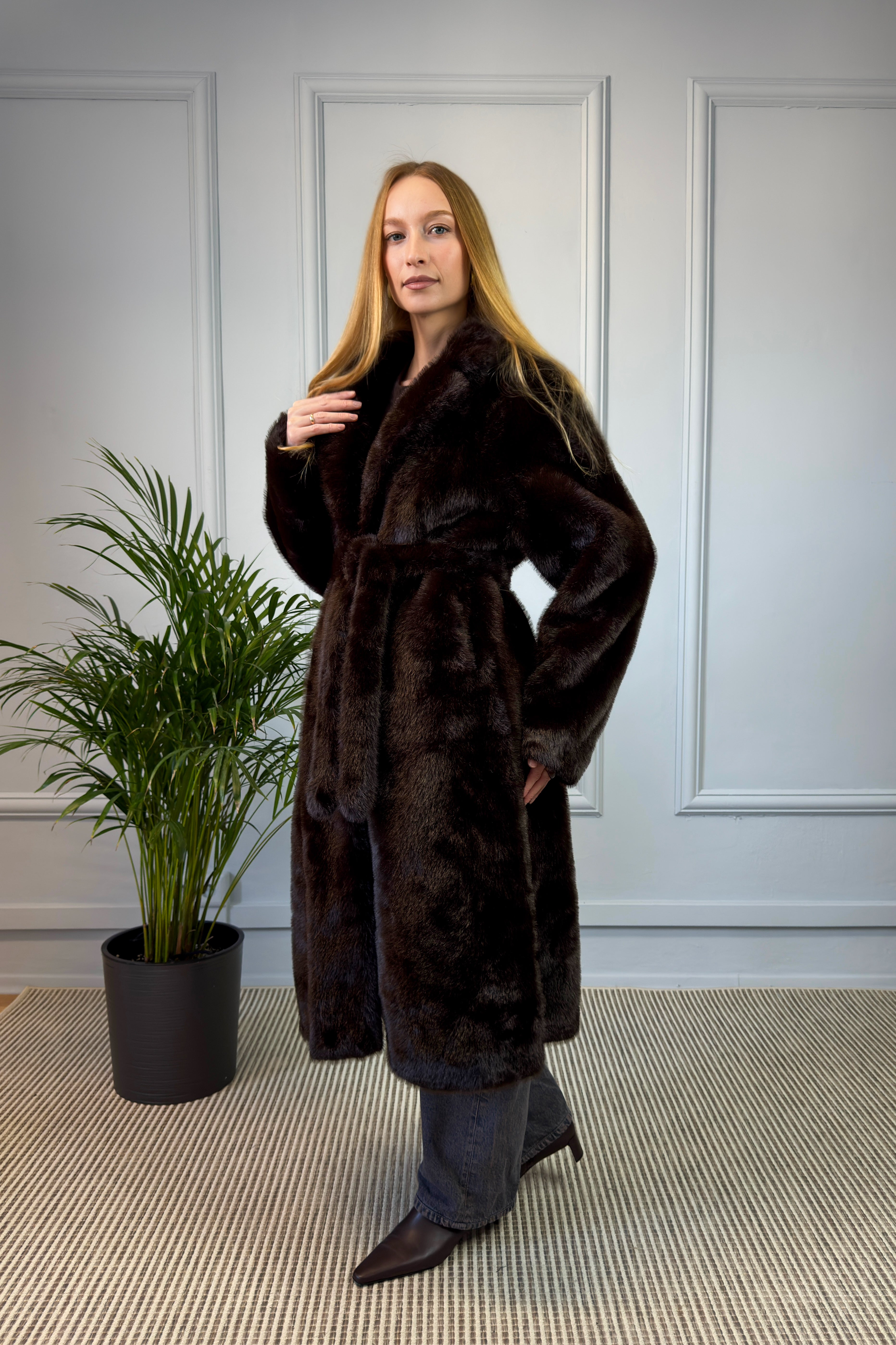 Klasyczne futro sztuczne czekoladowe