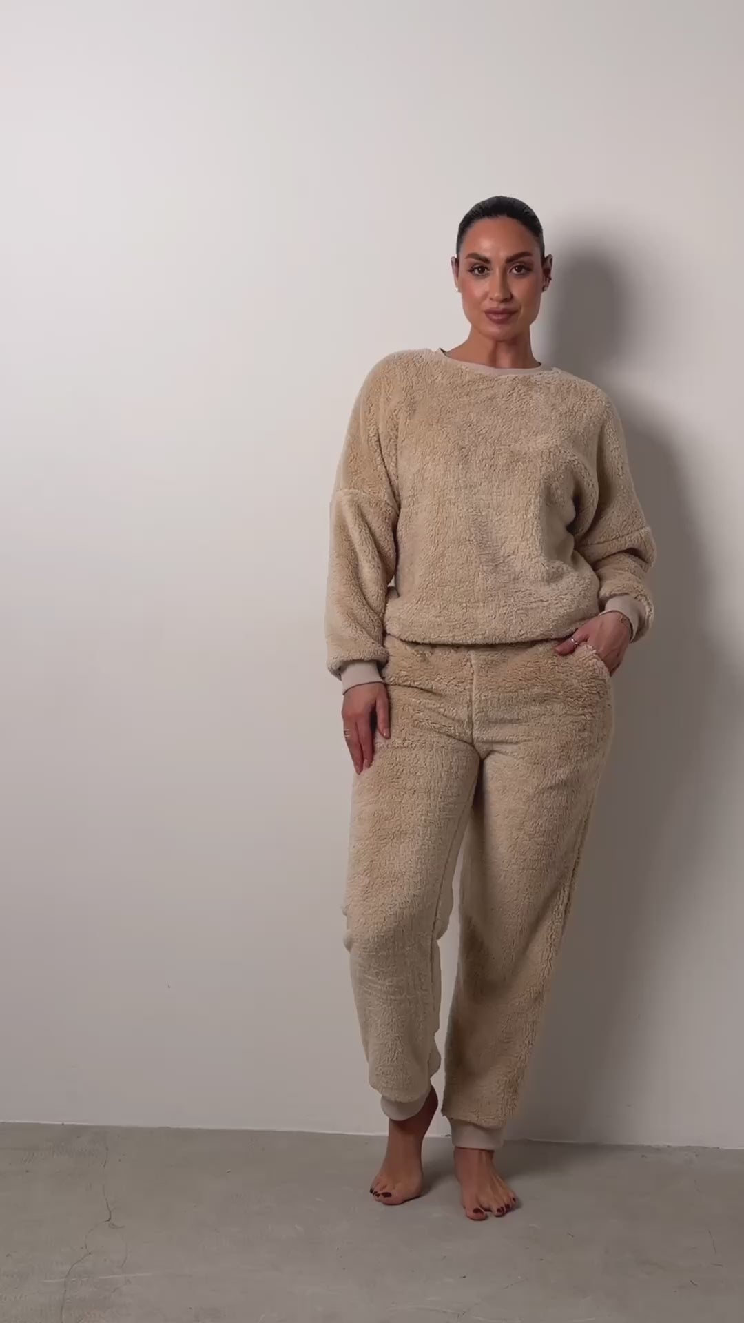 Pluszowy komplet teddy: bluza + spodnie